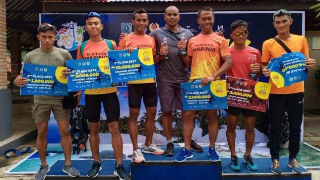 Prajurit Marinir Surabaya Berhasil Rebut Juara 1 Belitung International Triathlon 2019