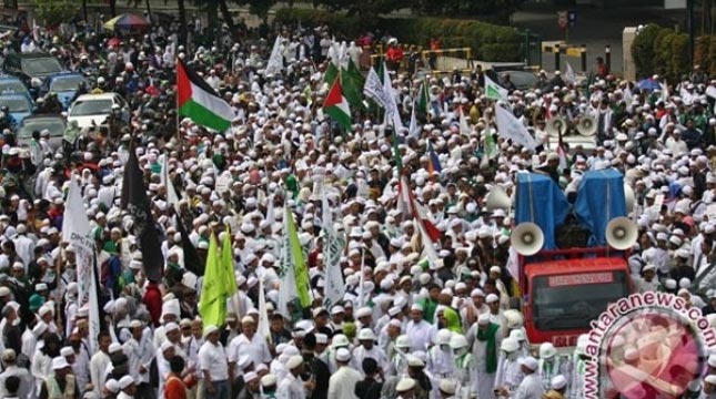 Demo Bela Islam (antaranews.com)