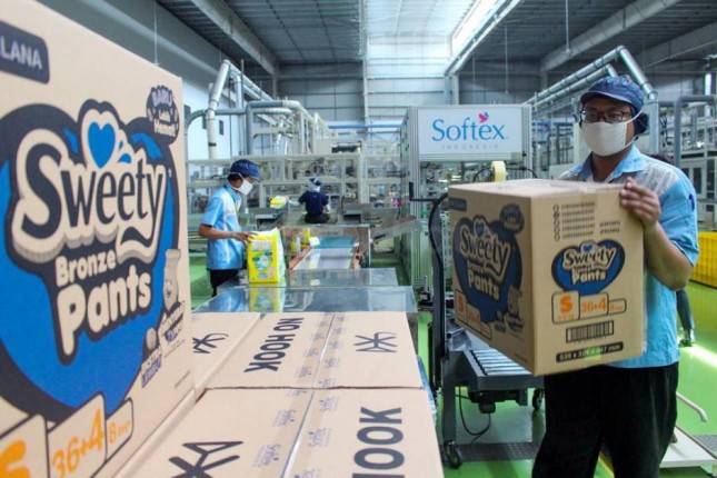 PT Softex Indonesia Pionir Program Sustainability-Daur Ulang Popok Bayi Bekas Jadi Pokbrick dan Minyak Bakar