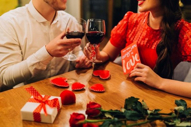Cara Romantis Merayakan Valentine di Holiday Inn & Suites Jakarta Gajah Mada