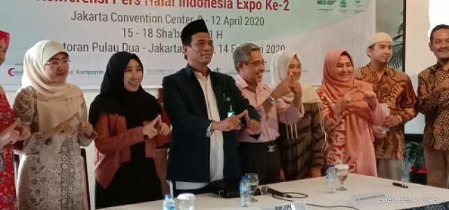 Para narasumber Halal Indonesia Expo ke-2