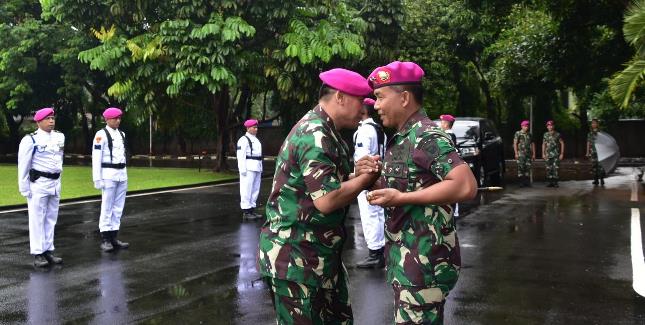 Dankormar Mayor Jenderal TNI (Mar) Suhartono, M.Tr (Han) 