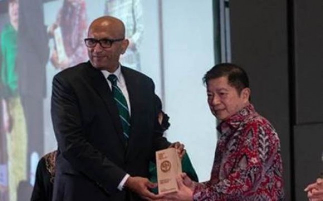 L’Oréal Indonesia Terima Penghargaan Kinerja Keberlanjutan Holistik Terbaik 