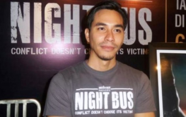 Darius Sinathrya, Produseri Film Berskala Internasional "Night Bus"