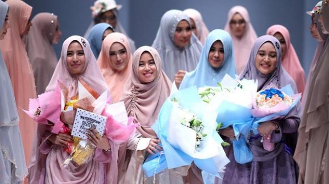 Si.Se. Sa Hadirkan Koleksi Busana Syari Ala Wanita Inggris. (JWF).