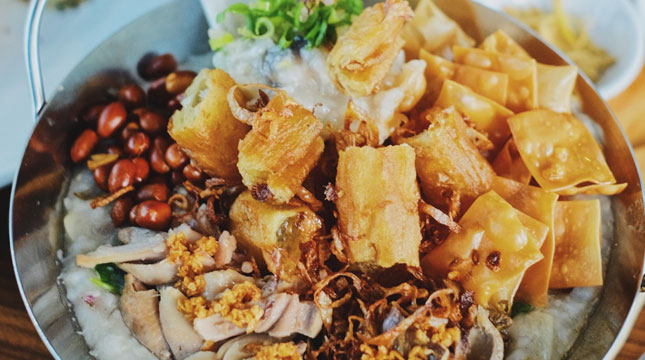 Rasakan Sensasi Bubur Goreng Ala Best Western Premier The Hive