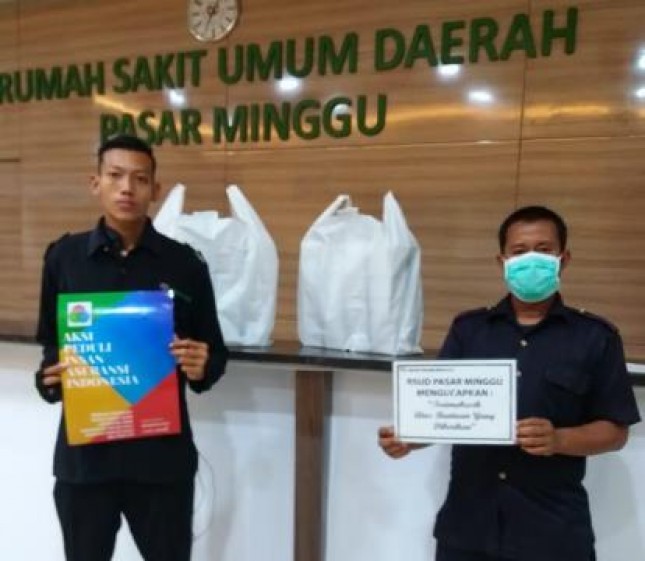 Insan Industri Asuransi Salurkan PAD Bantu Tim Medis Covid-19