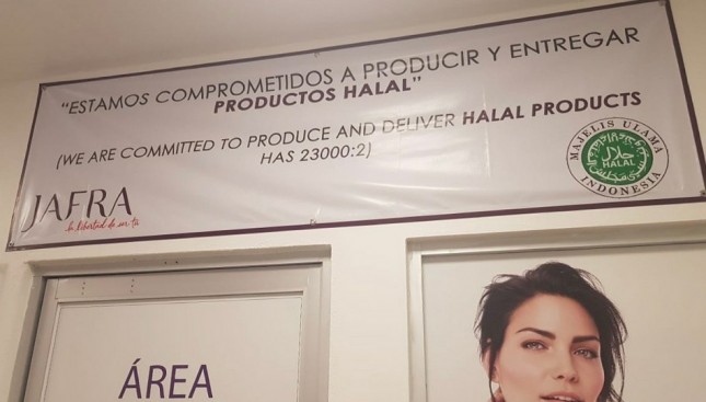 JAFRA Cosmetics Indonesia Raih Sertifikat Halal MUI