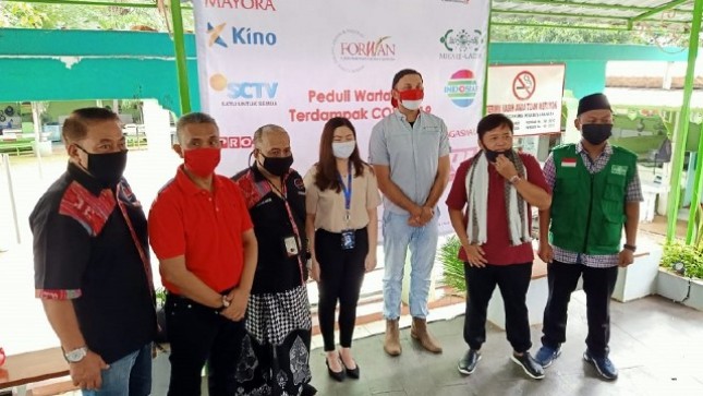 FORWAN Peduli Donasi Sembako Anggotanya Terdampak Covid-19