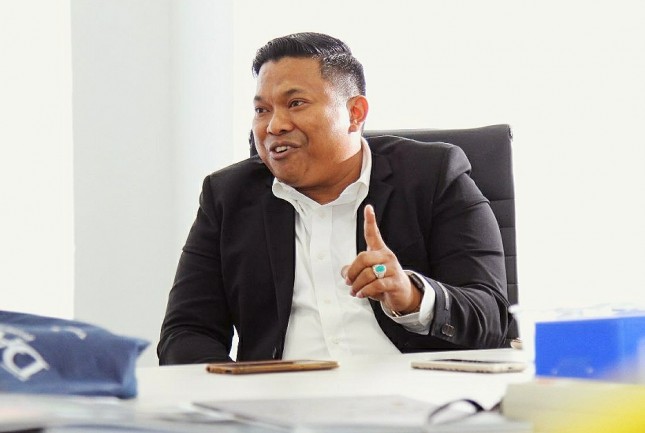 Haris Lambey Cawako Batam