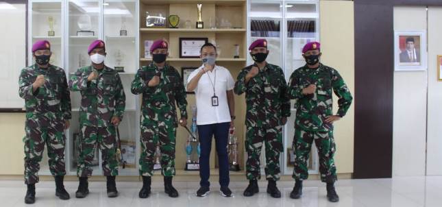 Komandan Brigif 4 Marinir/BS-PTPelindo II Panjang Lampung Tingkatkan Kerja Sama