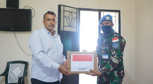 Prajurit TNI di Lebanon Donasikan Obat-Obatan dan APD