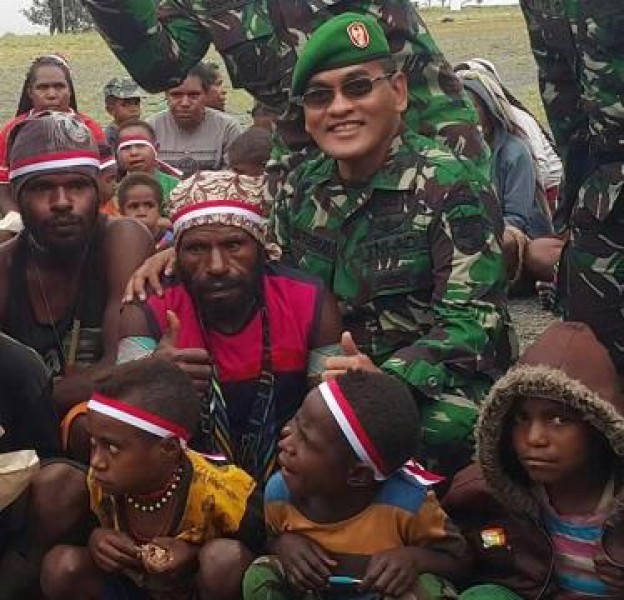 Mengenal Kolonel Kaveleri Edward Sitorus Seorang Youtuber TNI Pembawa Damai di Tanah Papua