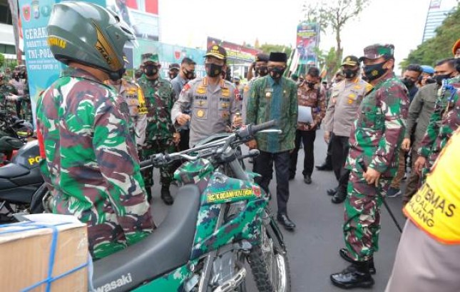 Panglima TNI Marsekal TNI Hadi Tjahjanto, S.I.P. 