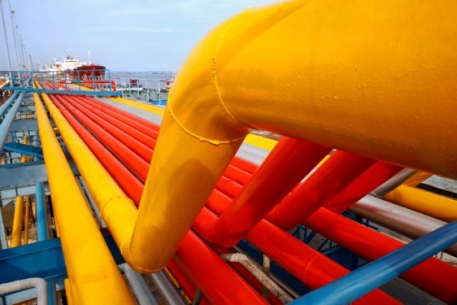 Fasilitas pipa curah cair untuk layanan bongkar muat CPO di Pelabuhan Dumai