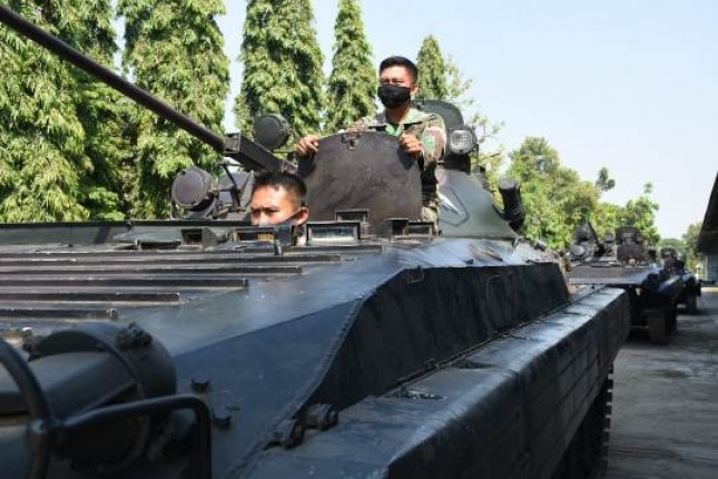 Prajurit Batalyon Arhanud 2 Surabaya Laksanakan Satuan Tembak
