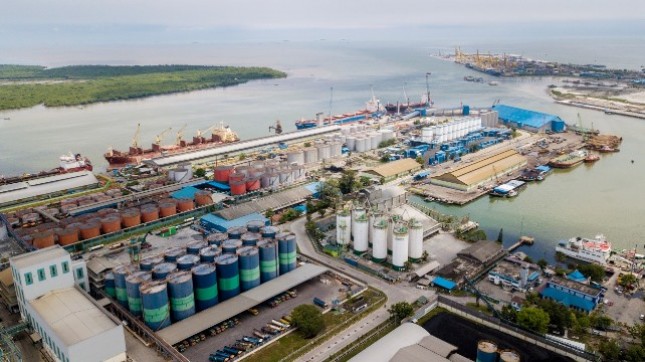 Pelabuhan Belawan yang memiliki fasilitas Terminal Curah Cair, Curah Kering, Car Terminal dan General Cargo.