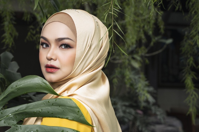 Dato Sri Siti Nurhaliza kolaborasi dengan Melly Goeslaw lewat lagu Kuasa Cintaku