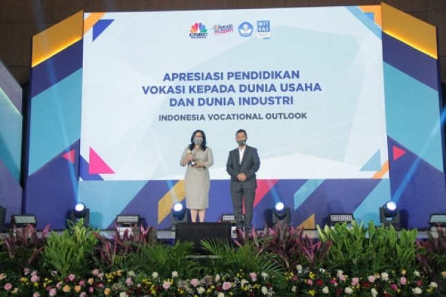 PT Mustika Ratu Tbk (MRAT) menerima apresiasi Pendidikan Vokasi Kepada Dunia Usaha dan dunia Industri dari Kementerian Pendidkan dan Kebudayaan (Kemendikbud) 