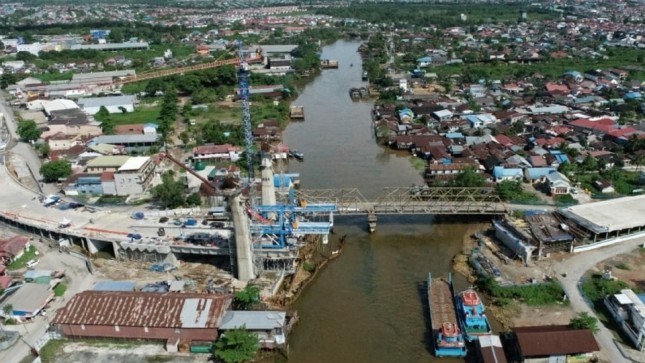 Pembangunan Jembatan Sei Alalak Sudah Mencapai 77