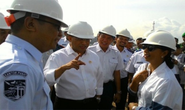 Menhub Budi Karya Sumadi Tinjau Kesiapan Pelabuhan Merak (Foto ist)