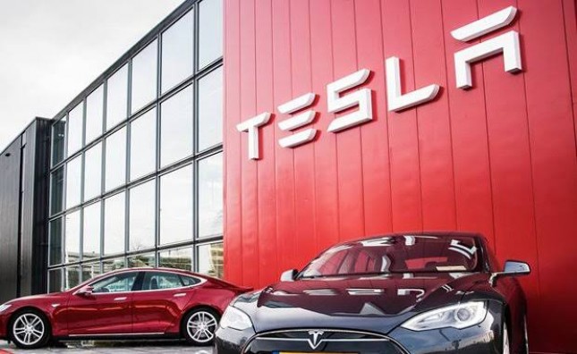 Tesla (Foto: Gulf Business)