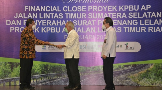Financial Close KPBU AP Jalintim Sumsel dan Riau