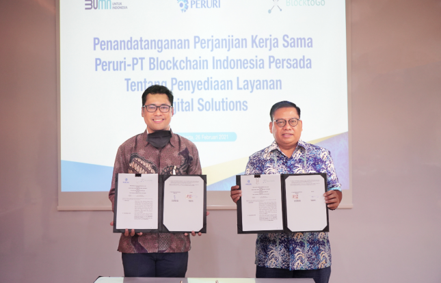 (Kiri) Direktur Utama PT Indonesia Blockchain Persada, Muhammad Yafi - (Kanan) Direktur Pengembangan Usaha Peruri, Fajar Rizki