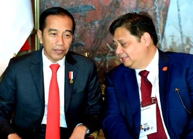 Presiden Jokowi dan Menko Perekonomian Airlangga Hartarto (Ist)