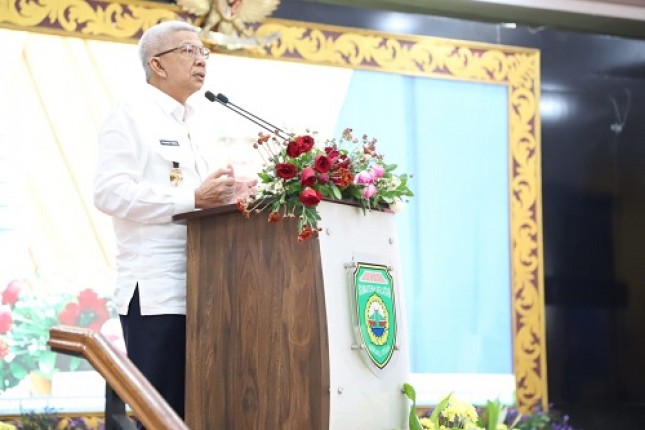 Palembang, Sumatera Selatan—Penduduk Indonesia tidak kurang dari 270 juta. Namun, jumlah bacaan yang beredar yang dimiliki perpustakaan umum di Indonesia hanya 22.318.083 eksemplar. Radio antara buku dengan jumlah penduduk adalah 0,098. Angka yang masih sangat jauh dari ideal