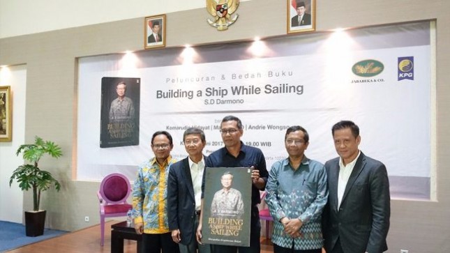 Founder PT Jababeka Tbk Luncurkan Buku Keempatnya berjudul Building A Ship While Sailing
