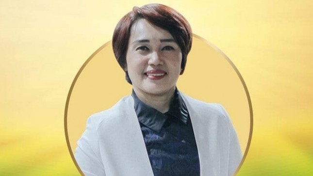 Dr. Rita Ramayulis, DCN, M.Kes