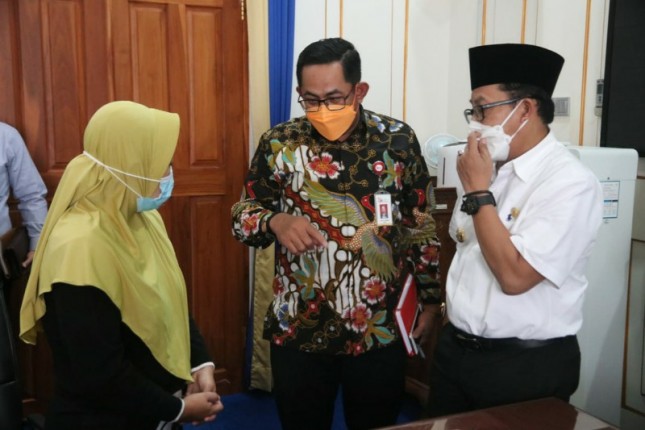 Susmiati pengutang Fintech bersama OJK, Pemkab Malang