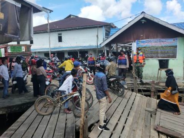 Penyeberangan Sejangkung Sambas