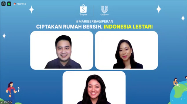 Kevin Stefano, Head of Homecare Ecommerce Unilever Indonesia, Putri Lukman, Head of FMCG Shopee Indonesia dan Agni Pratistha, Pegiat Eco-Lifestyle