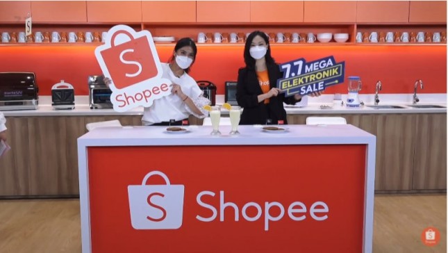 Acara Kampanye Shopee 7.7 Mega Elektronik Sale secara daring, Kamis (17/6/2021).