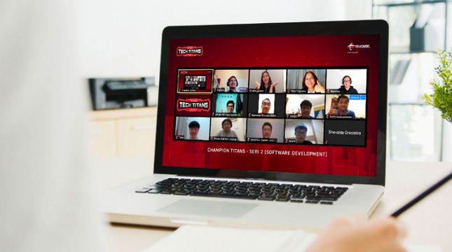 Kompetisi coding sekaligus seri webinar bersama Telkomsel