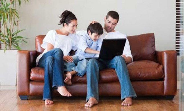 Orangtua Ajarkan Anak Tentang Internet (Ist)