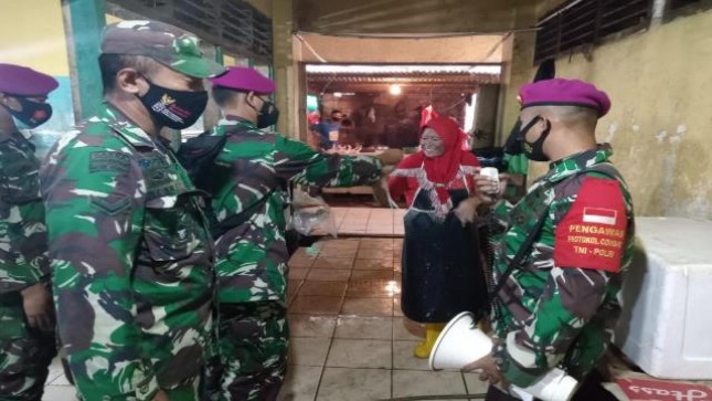  Prajurit Batalyon Infantri 6 Marinir Jakarta