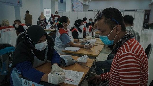 Demi Sehatkan Indonesia, INAYES-JXB Gelar Sentra Vaksin Targetkan 1.000 Orang per Hari