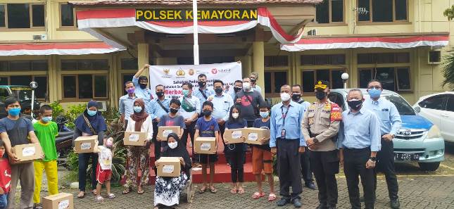 KSP Sahabat Mitra Sejati dan Bank Sampoerna Berbagi Sembako ke 17 Kota