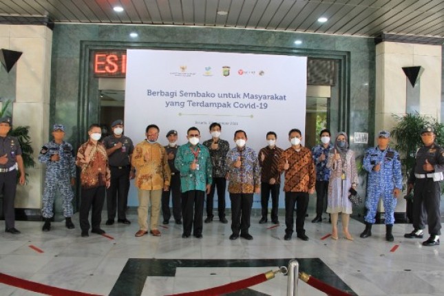 Donasi Bank Sampoerna Bersama KSP Sahabat Mitra Sejati