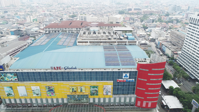 LTC Glodok Menjadi Pusat Perdagangan Pertama di Jakarta yang Menerapkan Energi Baru Terbarukan Melalui Instalasi PLTS Atap