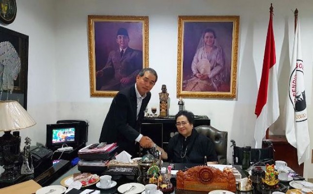 Rachmawati Soekarnoputri dan Diplomat Senior Kedubes Korea Selatan Kim Sang-bum (Foto Ist)