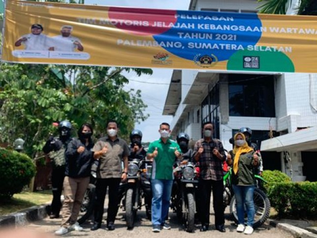 Tim JKW PWI MenginjakKan Kaki ke Kota Pempek Palembang