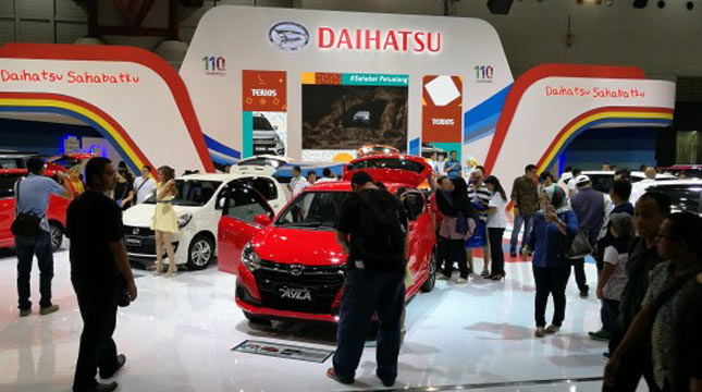 Pameran Daihatsu (ist)