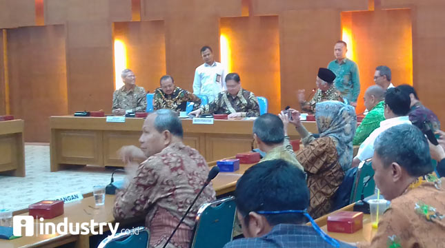 Menteri Perindustrian Airlangga Hartarto pada peresmian Koperasi Industri Tanah Air (Hariyanto/ INDUSTRY.co.id)