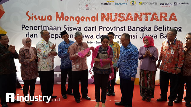 Perum Jamkrindo Gelar Program Siswa Mengenal Nusantara
