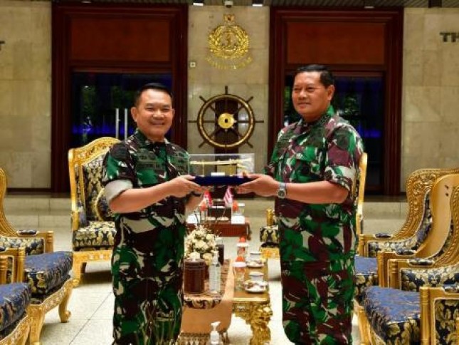  KASAL Laksamana Yudo dan KASAD Jendral Dudung Sepakat Perkuat Soliditas TNI