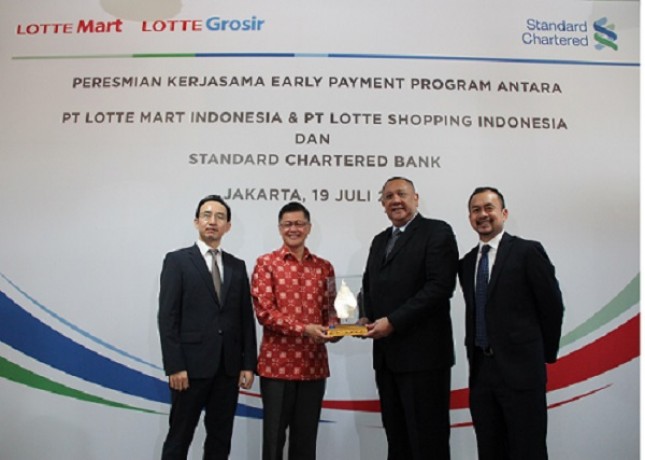 PT Lotte Mart Indonesia dan PT Lotte Shopping Indonesia menggandeng Standard Chartered dalam Early Payment Program
